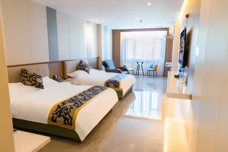 Taishan Longchengge hotel Отели рядом с достопримечательностью «Southeast Asian Folklore Garden of Overseas Chinese»