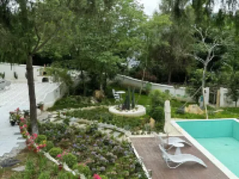 Yuqing Osmanthus · Red Grass Homestay