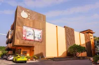 陶花園汽車ブティックホテル(仏山中国陶瓷城石灣地下鉄駅） 南風古竃周辺のホテル