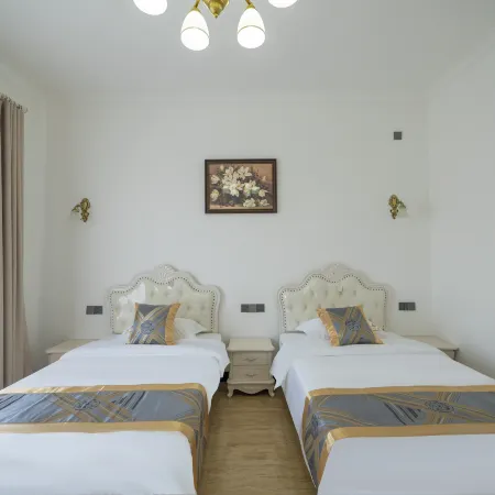 Xuan Yiju Homestay (Wanfenglin Scenic Area)