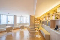 如家睿柏·雲飯店（石家莊新百廣場萬象城店） - 2 星級
