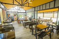Talay Sai @ Thung Wua Laen - servizio colazione