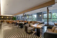 Holz Rarity Hotel