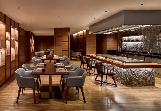 코타키나발루 메리어트 호텔 외관 야경 이미지