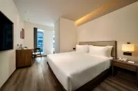 Model J Hotel Jakarta Soekarno - Hatta Airport Hotels in Benda