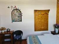 Fuduoduo Inn Hotel dekat Lijiang Railway Station
