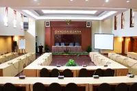 Sangga Buana Resort and Convention Hotels in Pacet