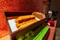 LZ Hotel - breakfast