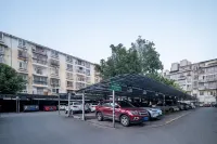Home Inn Subai Yun Hotel (Chengdu Jintang Huaizhou New Town) - ที่มีที่จอดรถ