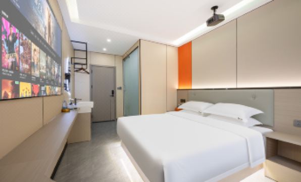 Farmers on Beijing Road pedestrian Street,Guangzhu.Jiangsuo subway station store