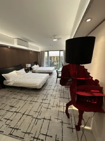 Luxury Penthouse hotel near City of Dreams Solaire Okada NAIA MOA- 1811