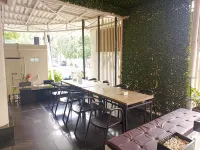 Kyrie Hotel Hotels in Wonokromo