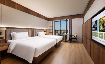 Zhuziyilin Hotel (Yueyang Tower District High-Speed Rail East Station)