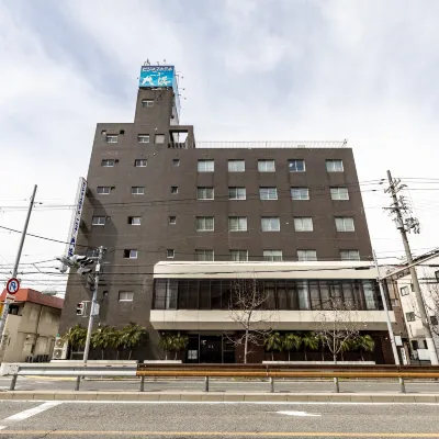Tabist Business Hotel New Ohama Các khách sạn gần Ga Hirabayashi