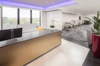 Hilton London Gatwick Airport Hotels in Gatwick