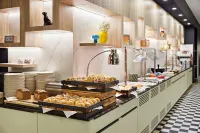 LEGERE EXPRESS Bielefeld - breakfast