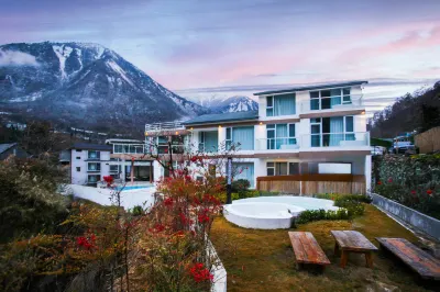 For you Hot Spring Villa View Homestay (Hailuogou Branch)