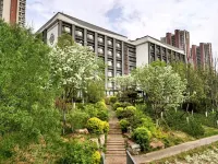 Century Runhua Hotel Hotels near Greenland Binfencheng