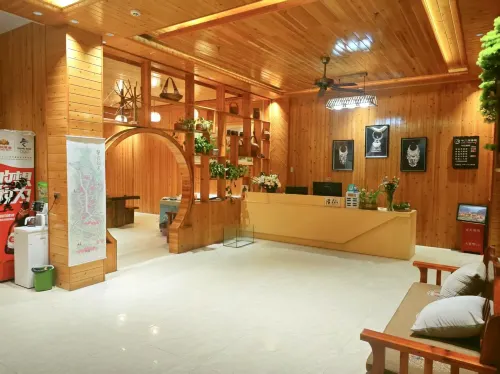 肇興侗寨十二間客棧 - 旅館