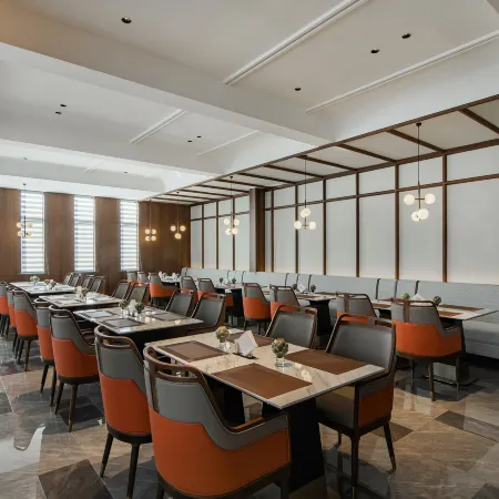 ROYGEM Hotel (Chengxi Meisong Plaza, Anji)