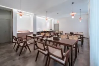 Yunji Xiaozhu Homestay Hotel (Xiangyun High-Speed Railway Station Zhonggulou Branch) - breakfast