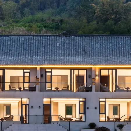 Ting Yue Xin Su (Libo Moon Lake Wetland Park Store)