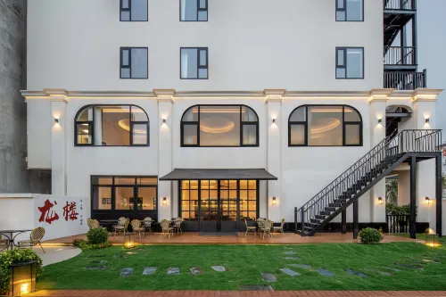 FU LOU LANG YUE HOTEL