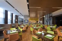 Hampton by Hilton  Xining Kunlun Road