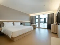 JI Hotel (Liuzhou Railway Station East Square)