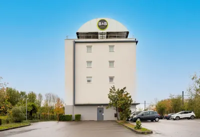 B&B HOTEL Valenciennes Marly Hotel a Gommegnies