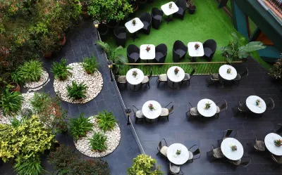 Hotel Continental Barcelona Hotels in Ramblas