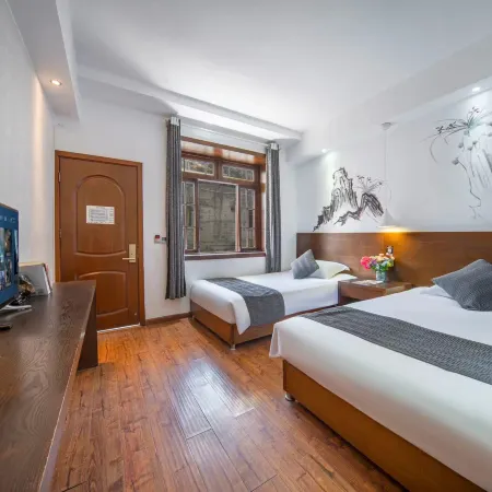 Mushan Bieshe · Travel Tranquil Boutique Stay (Siguniang Mountain)