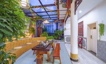 Dali Jingzhuyuan Inn