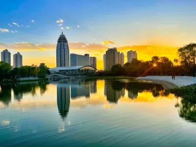 Huasheng Jiangquancheng Hotel Hotels near Fenghuang Plaza