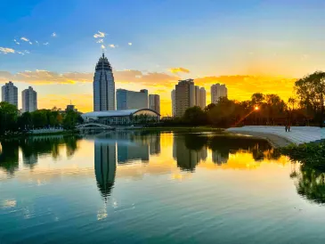 Huasheng Jiangquancheng Hotel