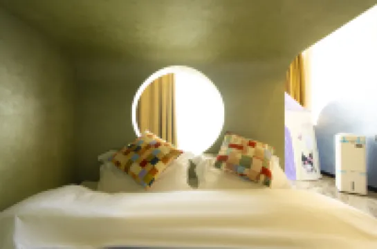 Yuxi Homestay (Zhonghua Baroque Block Subway Station)