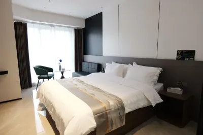 Xining Haizhiyang Hotel (Beichuan Wanda Plaza) Hotels near Qinghai University