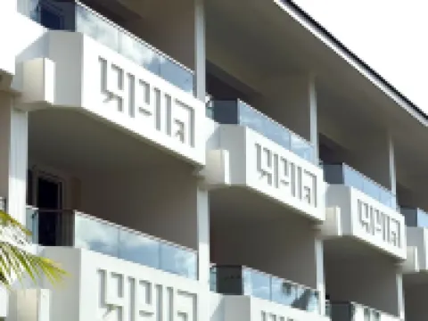 The Sundays Hotels in Hamilton Island