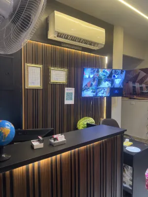 Italia House Hotel