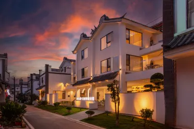 Dali Dong'an Yunqi Smart Luxury Villa Hotel di Erhai Haidong Scenic Area
