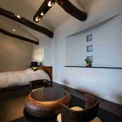 世界遺産 富士山を望む宿 富岳群青 Rooms