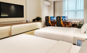 Jingfang E-Sports Hotel (Jiaxing Haiyan Haigang Avenue)