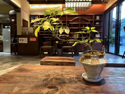 Yezhou Homestay Hotels near Shibadong Village (the Village of 18 Caves)