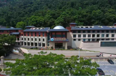 Shizhishan Hotel Hotels near Fuqing Dongbailiqiao Characteristic Historical and Cultural Street