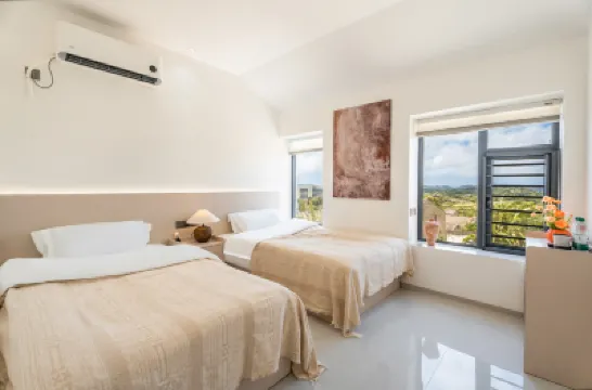 Yinlu cottage·隱廬·臨溪茶韻·設計師美宿（壇南灣店） 鄰近壇南灣崎沙海濱浴場的酒店