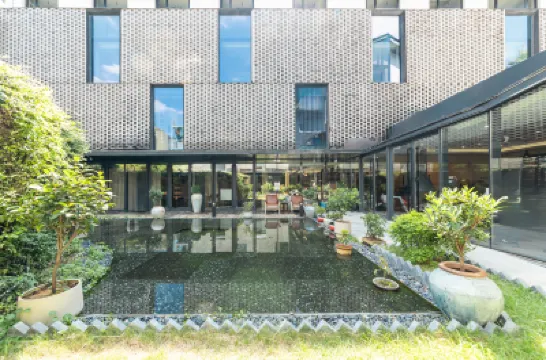 Canal Seclusive Life Hotels in Hangzhou