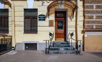 Paul Apartments - Boutique Hotel