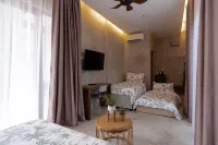 Chrisenbel Hideaway Retreat, The Villa Collection by Chrisenbel