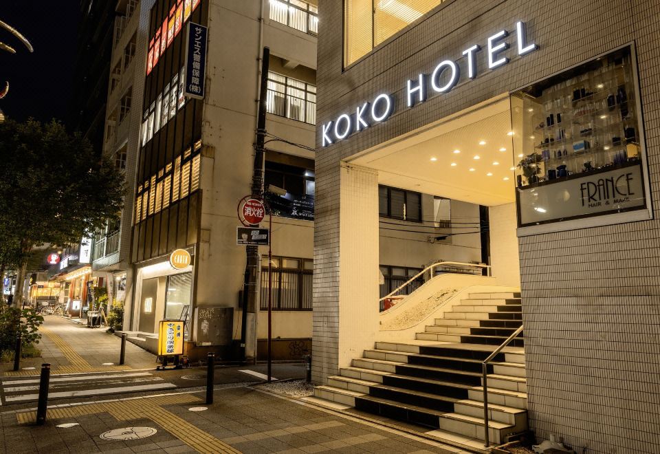 코코 호텔 로비