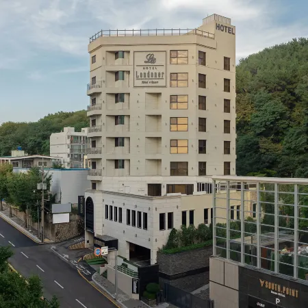 NewCZ Gwangan Hotel Отели рядом с достопримечательностью «Храм Оннёнсонвон»